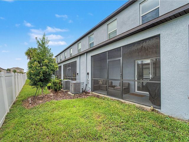36507 CAMP FIRE TERRACE, Zephyrhills, FL 33541