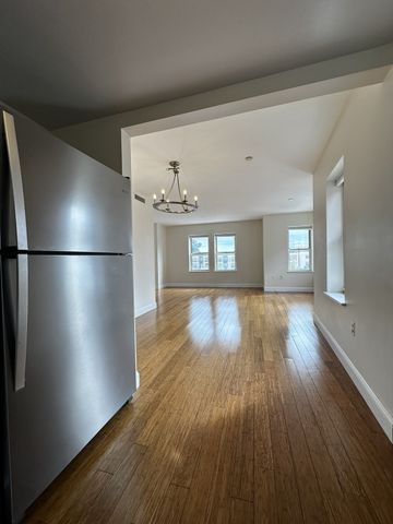 959 Tremont St 3, Boston, MA 02120