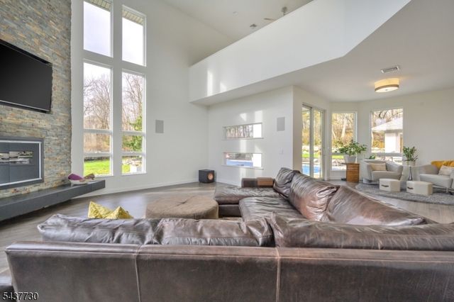 46 Benham Way, Sparta Twp., NJ 07871