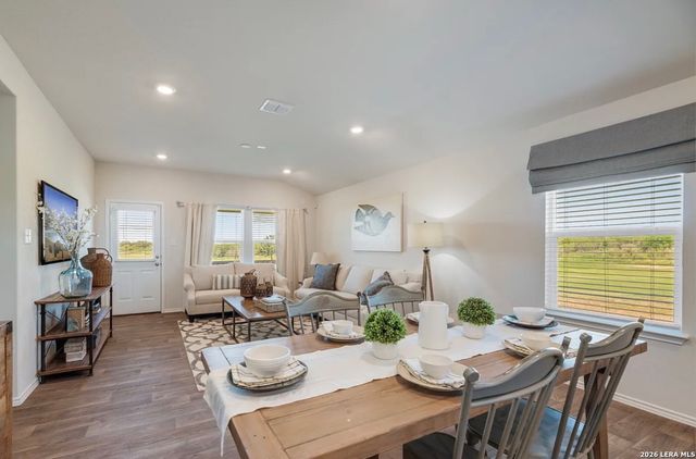 4523 Bontebok, Converse, TX 78109