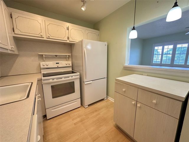 3006 Cambridge A 3006, Deerfield Beach, FL 33442