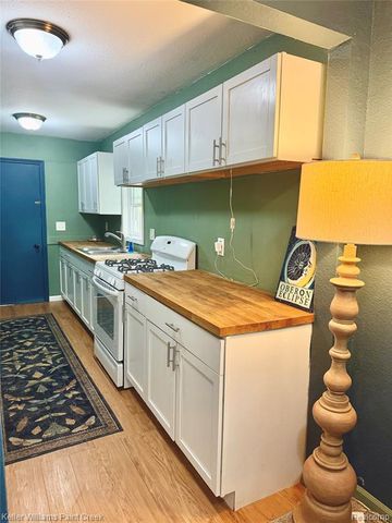 21628 Colgate Street, Farmington, MI 48336