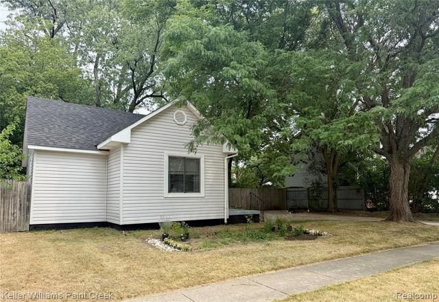21628 Colgate Street, Farmington, MI 48336
