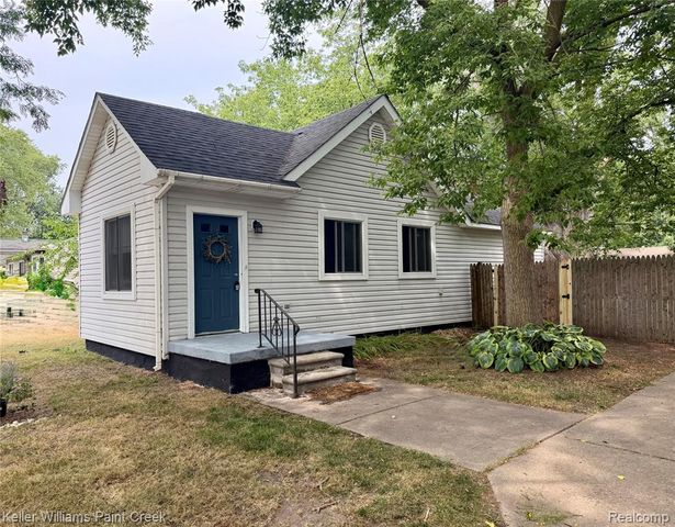 21628 Colgate Street, Farmington, MI 48336