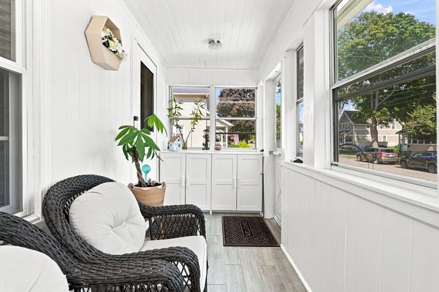 27 Elm St, Ludlow, MA 01056