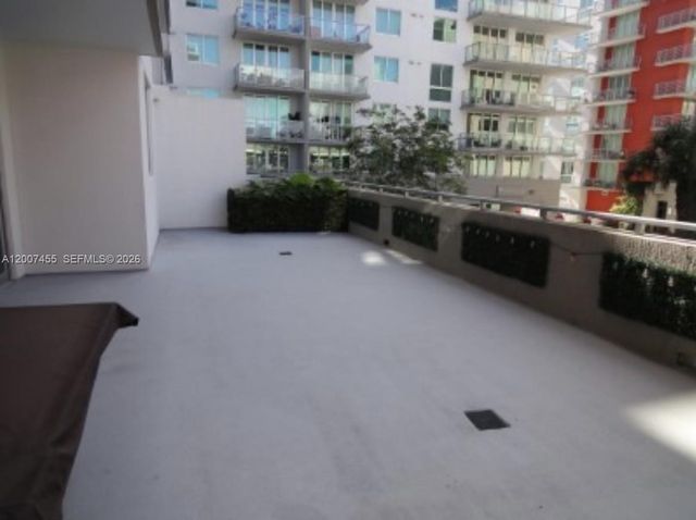 7825 NW 107th Ave 221, Doral, FL 33178