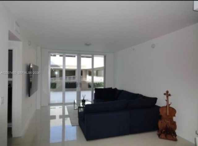 7825 NW 107th Ave 221, Doral, FL 33178