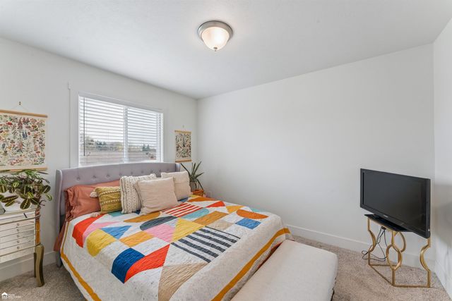 820 Strauss Court, Greenville, MI 48838
