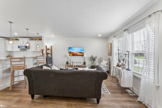 820 Strauss Court, Greenville, MI 48838