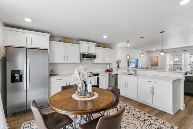 820 Strauss Court, Greenville, MI 48838
