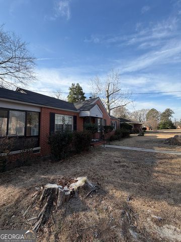2006 Stonewall Street, Dublin, GA 31021