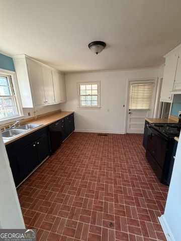 2006 Stonewall Street, Dublin, GA 31021