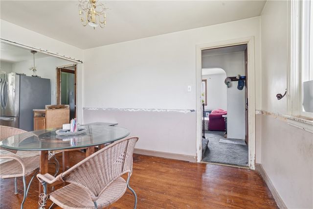 1803 Iowa Ave, West Mifflin, PA 15122