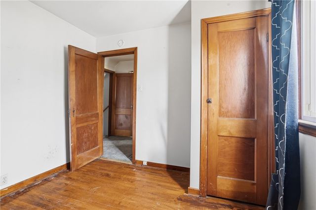 1803 Iowa Ave, West Mifflin, PA 15122