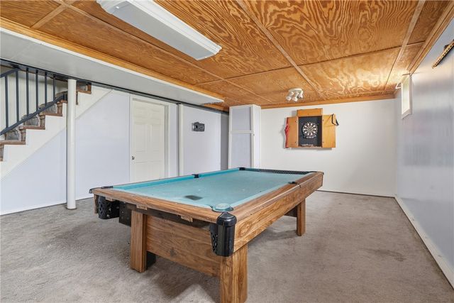 1803 Iowa Ave, West Mifflin, PA 15122