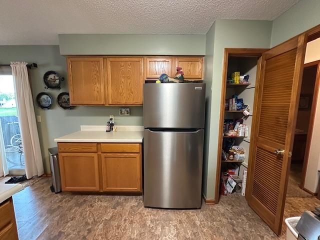 9205 Olmston Drive, Fort Wayne, IN 46825