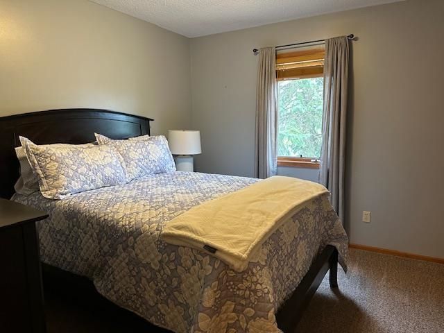 9205 Olmston Drive, Fort Wayne, IN 46825