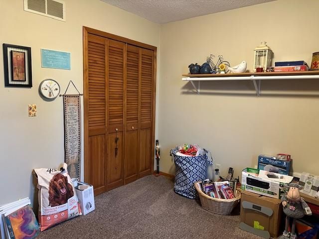 9205 Olmston Drive, Fort Wayne, IN 46825