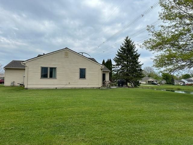 9205 Olmston Drive, Fort Wayne, IN 46825