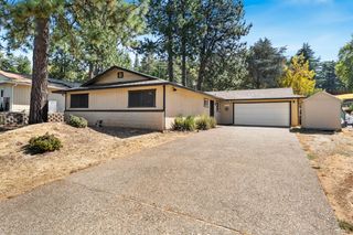 3087 Camino Ct, Camino, CA 95709