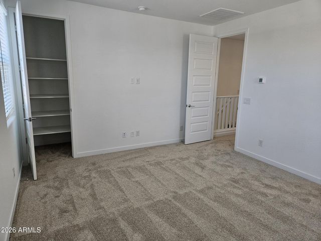 8310 E PRAIRIE Avenue, Mesa, AZ 85212