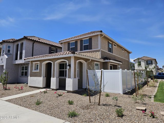 8310 E PRAIRIE Avenue, Mesa, AZ 85212
