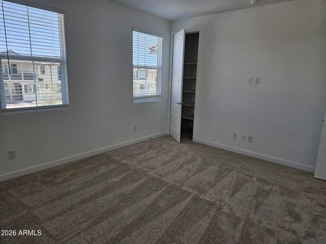 8310 E PRAIRIE Avenue, Mesa, AZ 85212