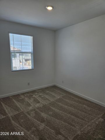 8310 E PRAIRIE Avenue, Mesa, AZ 85212