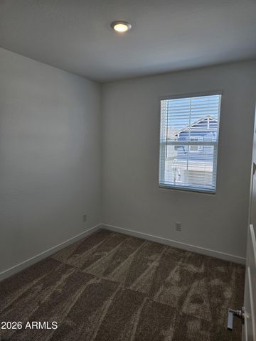 8310 E PRAIRIE Avenue, Mesa, AZ 85212