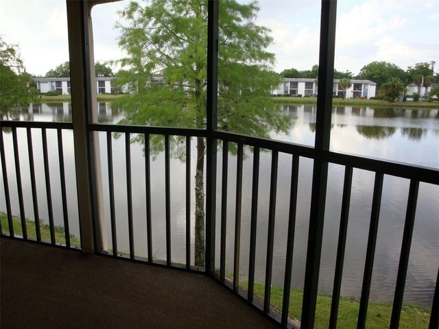 270 WOODLAKE WYNDE 270, Oldsmar, FL 34677