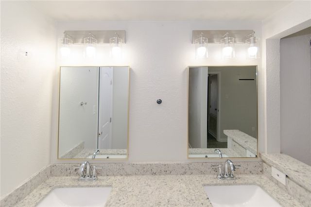 8113 Douglas Dr, Corpus Christi, TX 78409