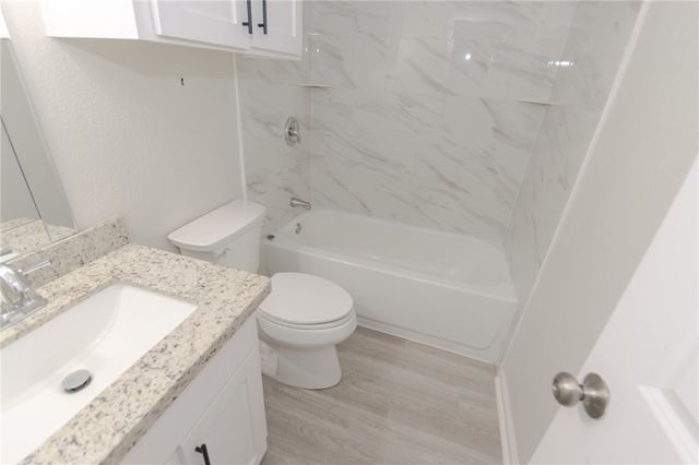 8113 Douglas Dr, Corpus Christi, TX 78409