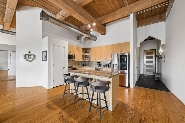 2400 Mechanic Street 100, Galveston, TX 77550