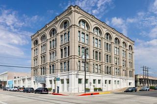 2400 Mechanic Street 100, Galveston, TX 77550