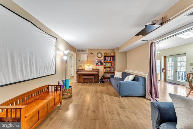 109 CHATHAM ROAD, Mount Laurel, NJ 08054