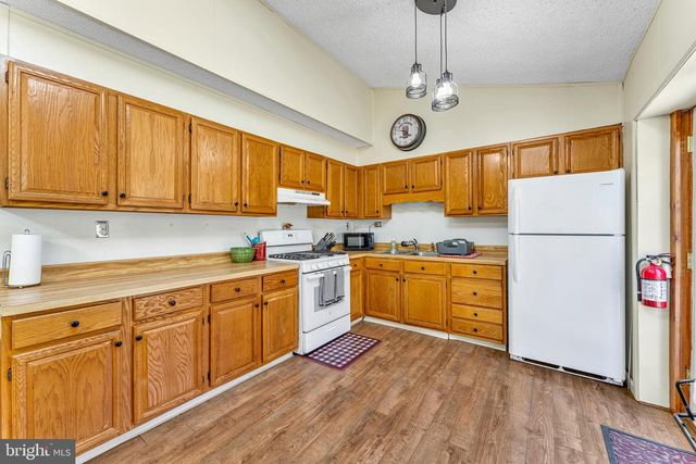 109 CHATHAM ROAD, Mount Laurel, NJ 08054