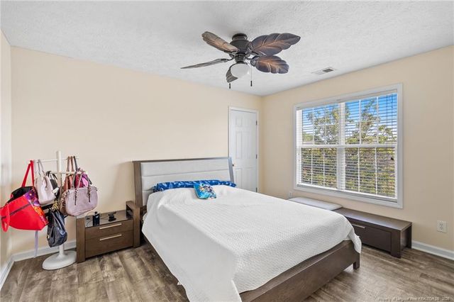 1225 Thistle Gold Drive, Hope Mills, NC 28348
