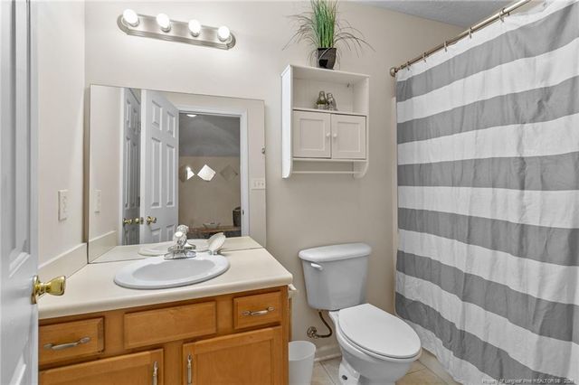 1225 Thistle Gold Drive, Hope Mills, NC 28348