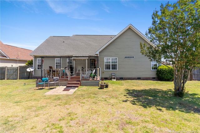 1225 Thistle Gold Drive, Hope Mills, NC 28348