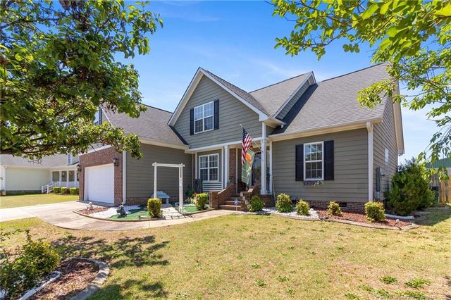 1225 Thistle Gold Drive, Hope Mills, NC 28348