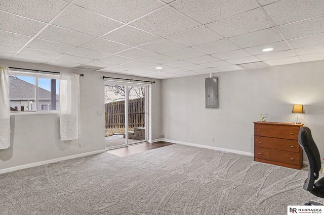 3864 S 190th Street, Omaha, NE 68130