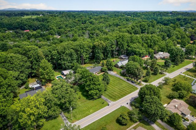 606 Boyd Ave, Mcminnville, TN 37110