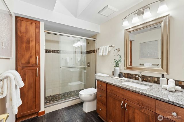 17611 197th Avenue NE, Woodinville, WA 98077