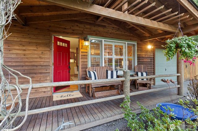 17611 197th Avenue NE, Woodinville, WA 98077