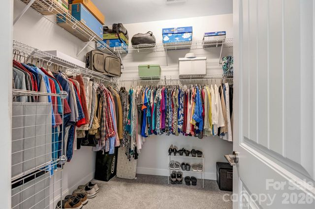 6119 Raven Rock Drive, Denver, NC 28037