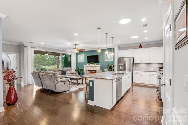 6119 Raven Rock Drive, Denver, NC 28037