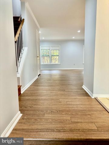 6803 WILD ROSE CT, Springfield, VA 22152