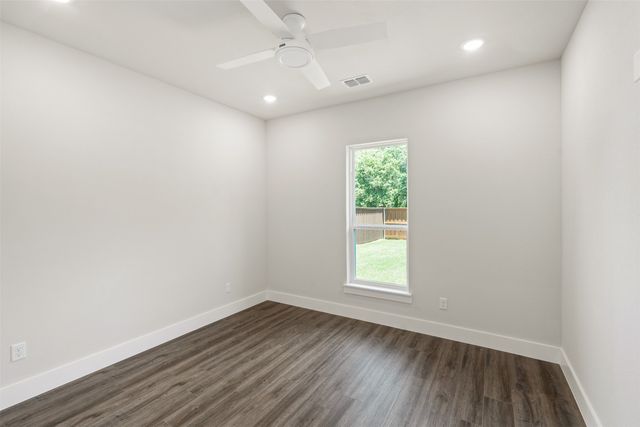 17815 Chaparral Drive, Mabank, TX 75147