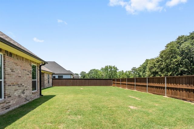 17815 Chaparral Drive, Mabank, TX 75147