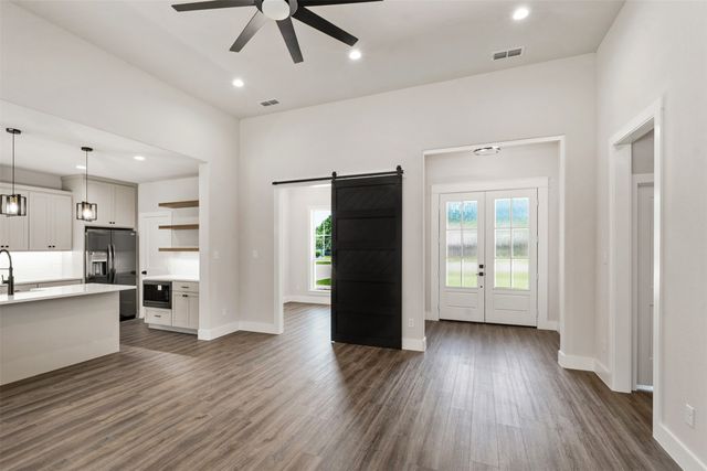17815 Chaparral Drive, Mabank, TX 75147
